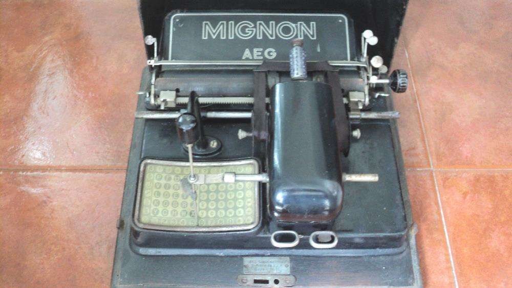 Maquina de escrever Mignon - 1904