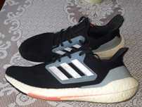 Adidas Ultraboost 22 GX 3060 rozm 44/28.5 cm
