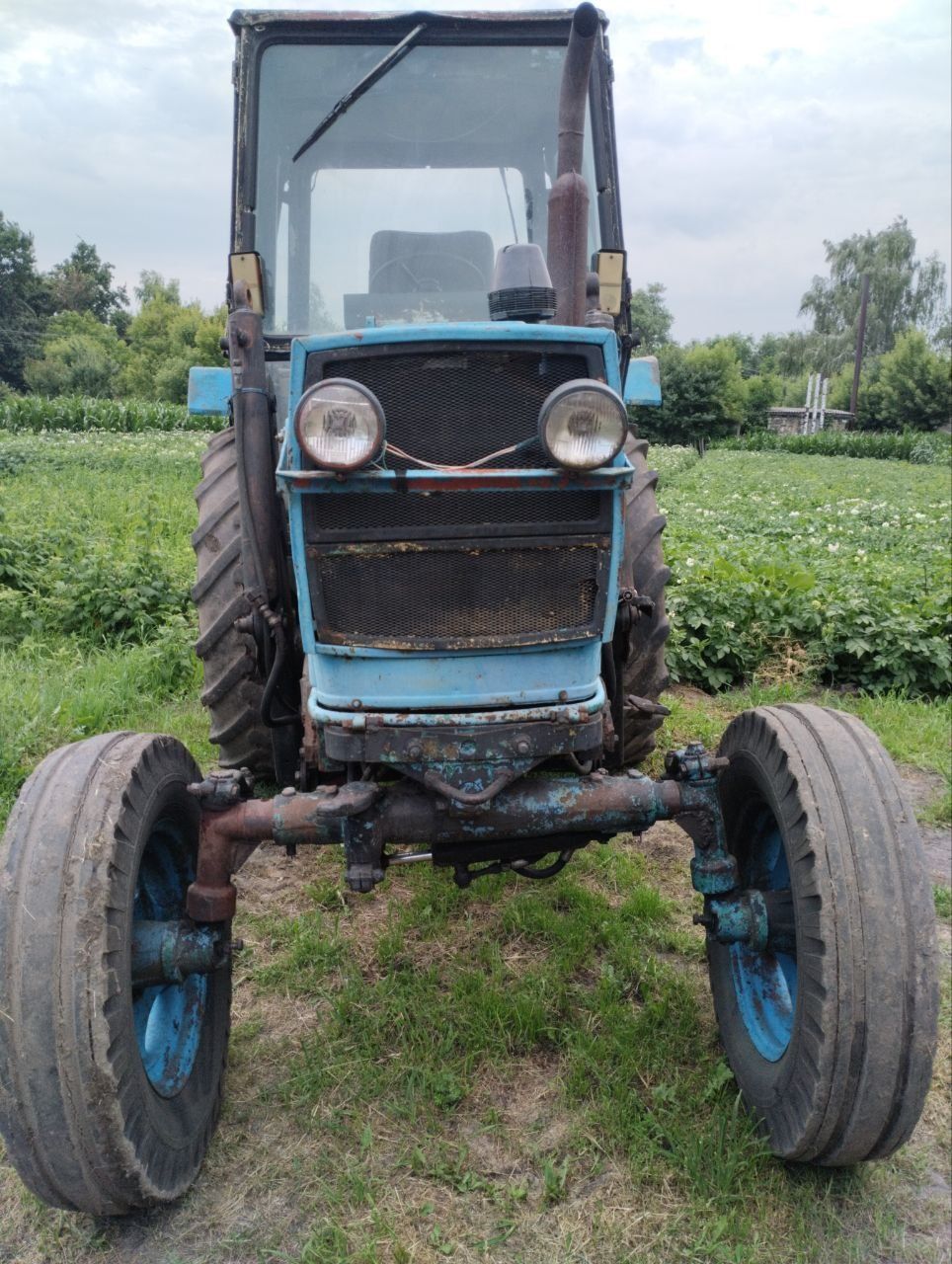 Продам трактор "ЮМЗ-6"
