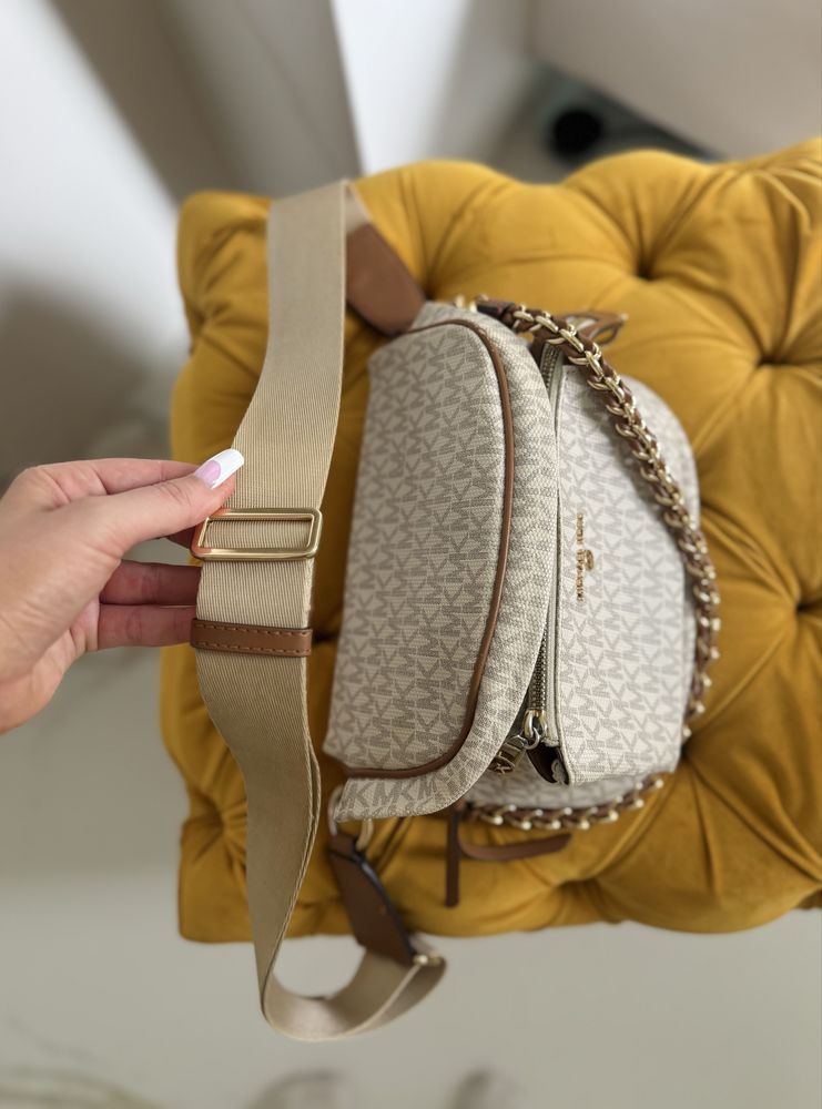 Nerka Slater Michael Kors Vanilla Monogram MK