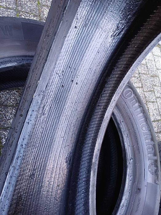 Cztery opony letnie 215/55 R17 W Continental ContiPremiumContact 5