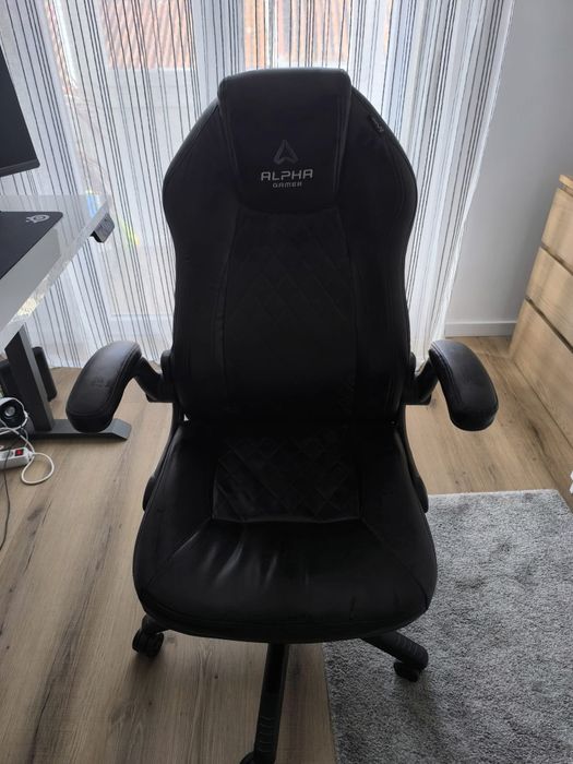 Cadeira Alhpa Gaming