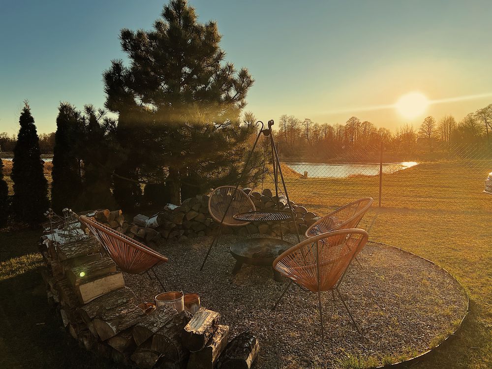 RIVER HOUSE Dom do wynajęcia Linia brzegowa 1 h od Warszawy