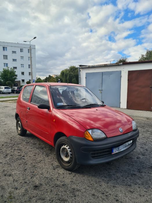 Fiat Seicento r. 2001 stan b. dobry