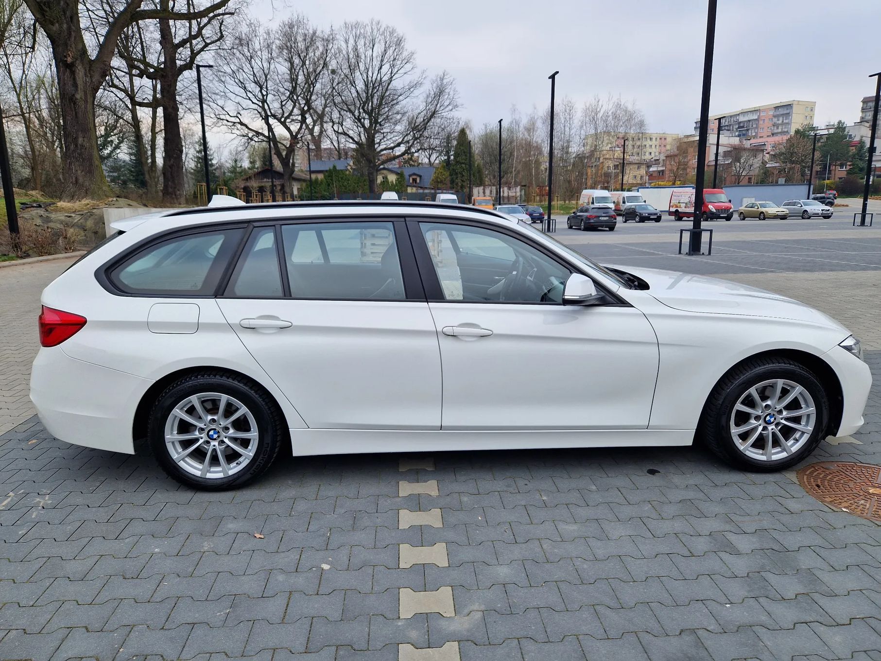 BMW Seria 3 BMW F31 318D 150 KM, automat, zadbany, bogata wersja, Led, przegl+ubez