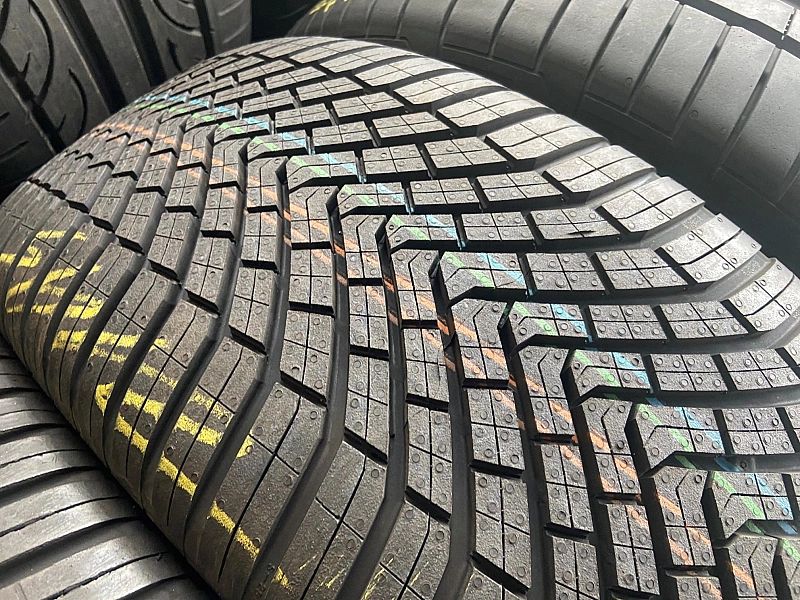 255/55/19 Continental AllSeason_7,2mm_2szt_(323)