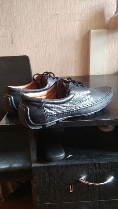 Шкіряні чоловічі туфлі,, макасини