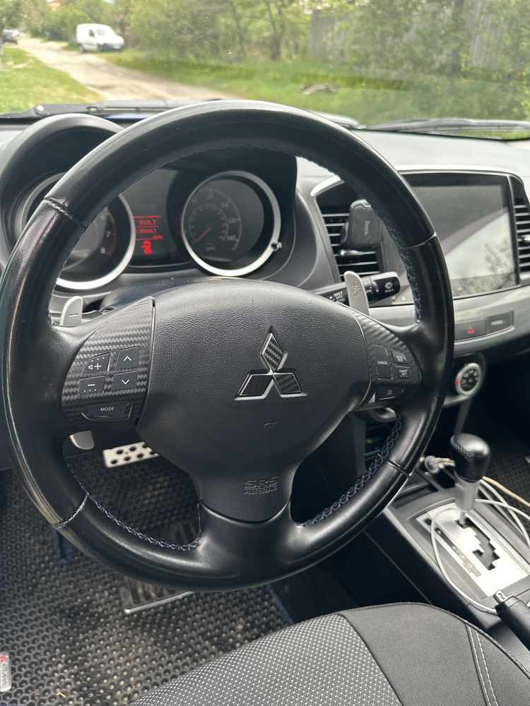 Mitsubishi Lancer х 2.0
