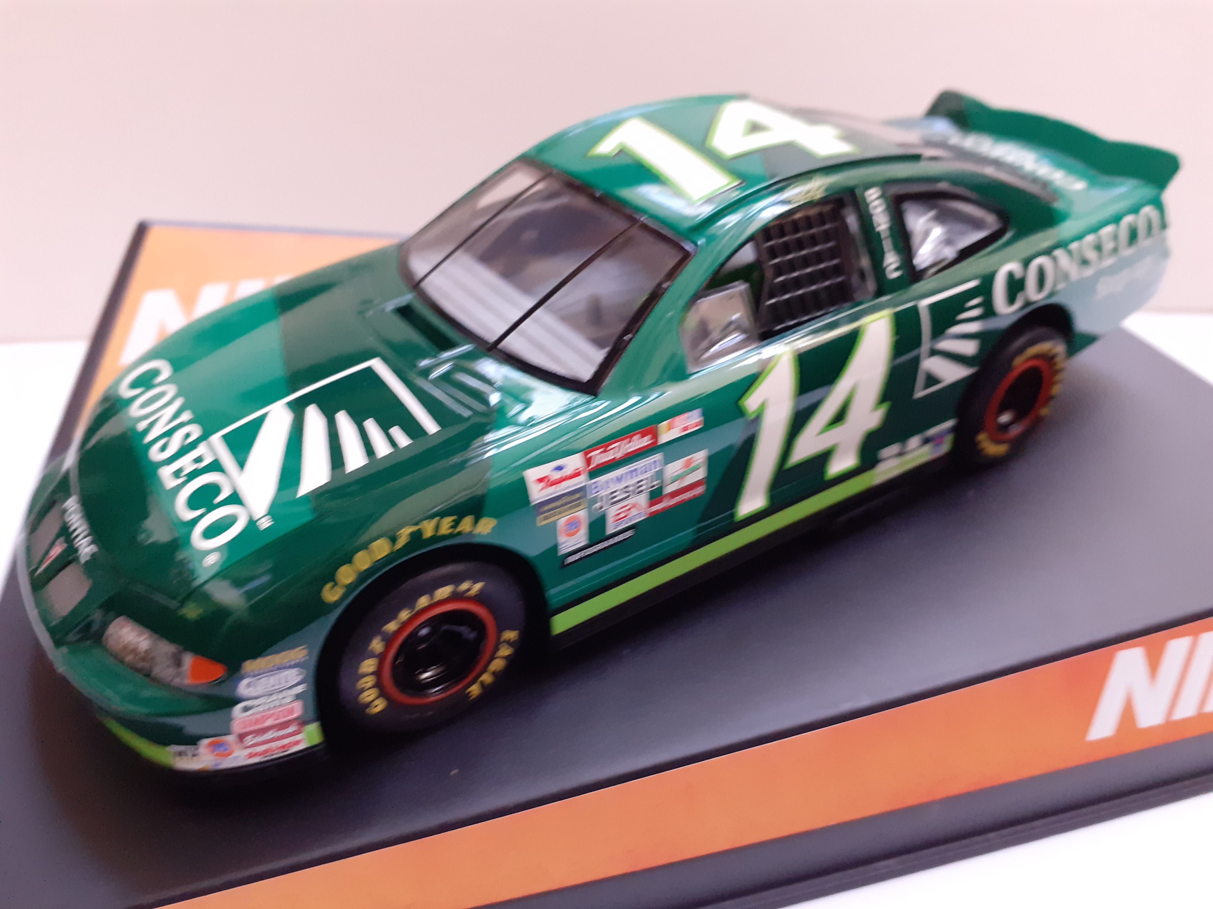 Slot car NINCO novo