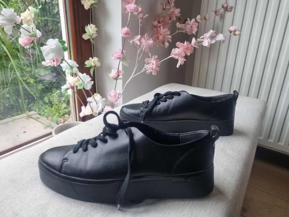 Calvin Klein buty damskie na małej platformie