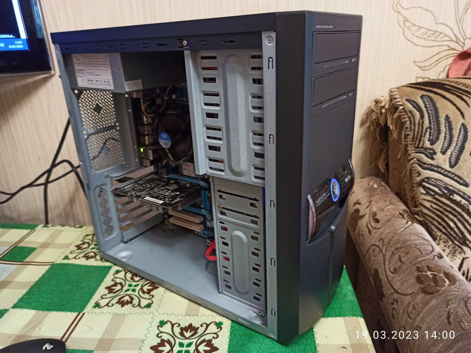 Прадаєть системний блок (i5/8/128+500/GT430/Win 11)