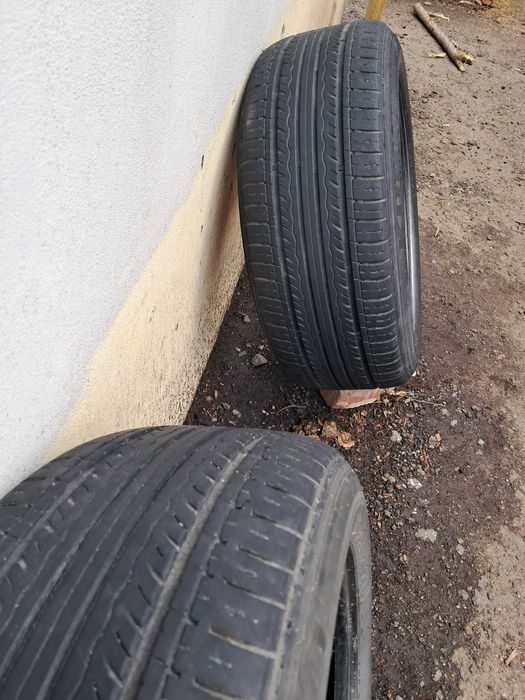 Продам авто гуму 225/50  17