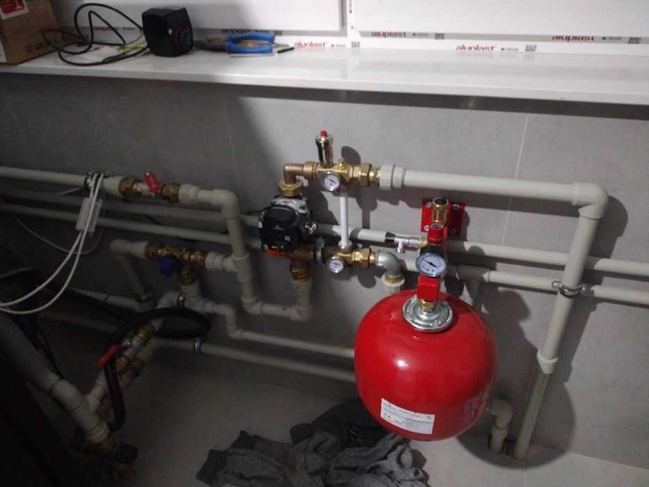 Hydraulik 30 letnie doświadczenie udrażnianie kanalizacji