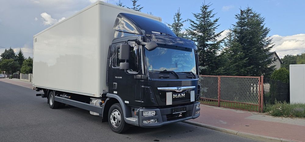 MAN TGL 12.250  Kontener 7.30!