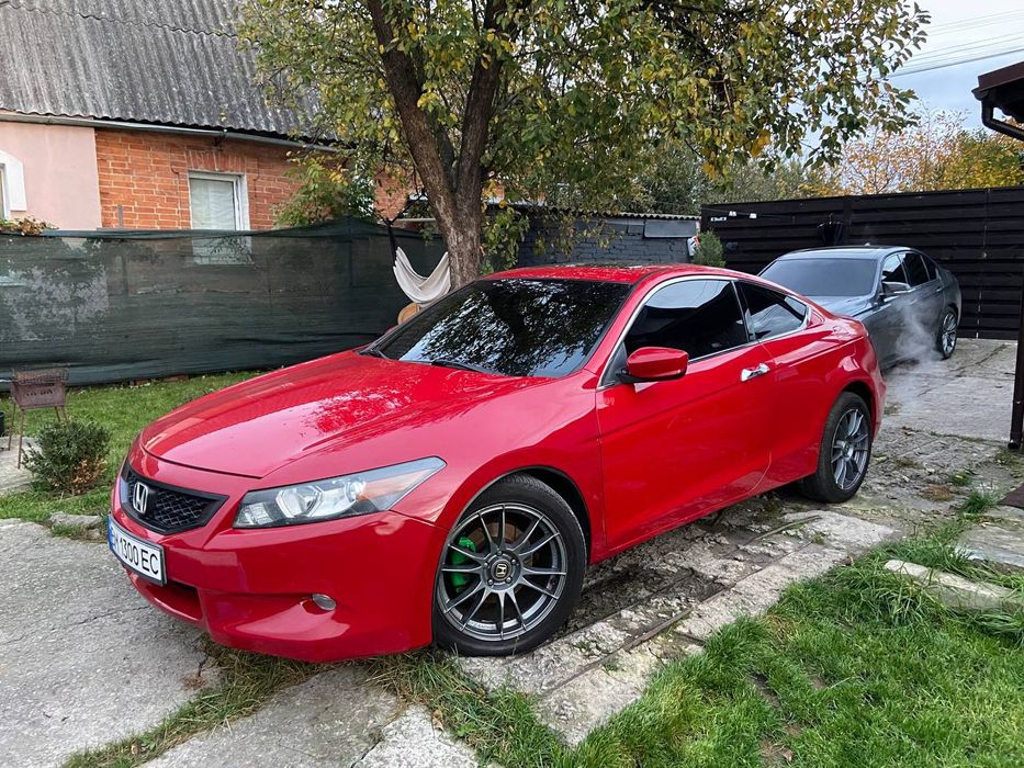 Honda Accord 3.5 газ/бензин AКПП (обмен)