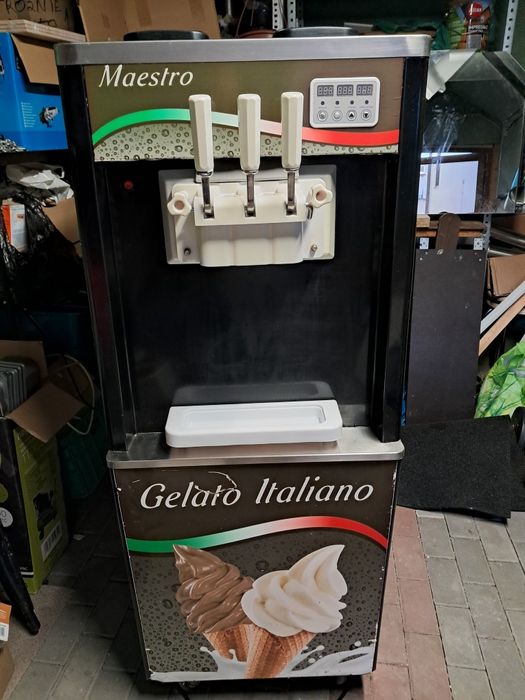 Maszyna/automat do lodów włoskich