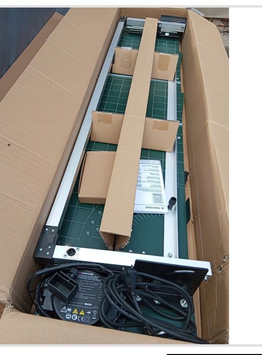 Різак для різання жорсткого пінопласту Parkside  Німеччина  Оригінал