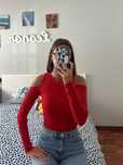 Camisola vermelha da  Bershka