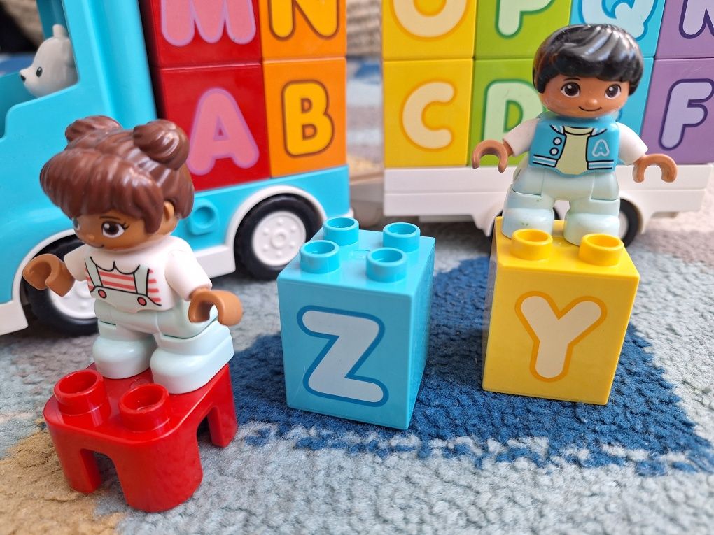 Zestaw Lego Duplo 10915 - ciężarówka z alfabetem