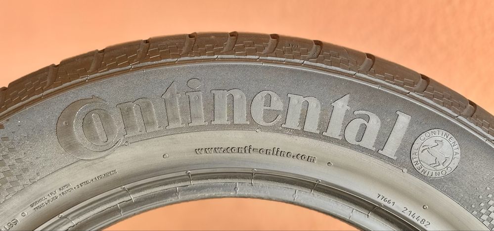 Continental 255/55/R18