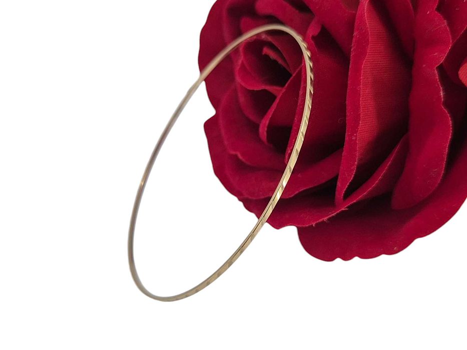 Delikatna złota sztywna bransoletka 1,90G 8K