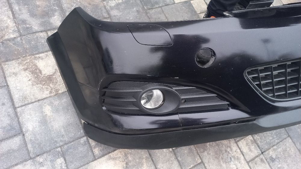 Opel Astra h 3 gtc zderzak przód przedni czarny z20r 3 drzwi