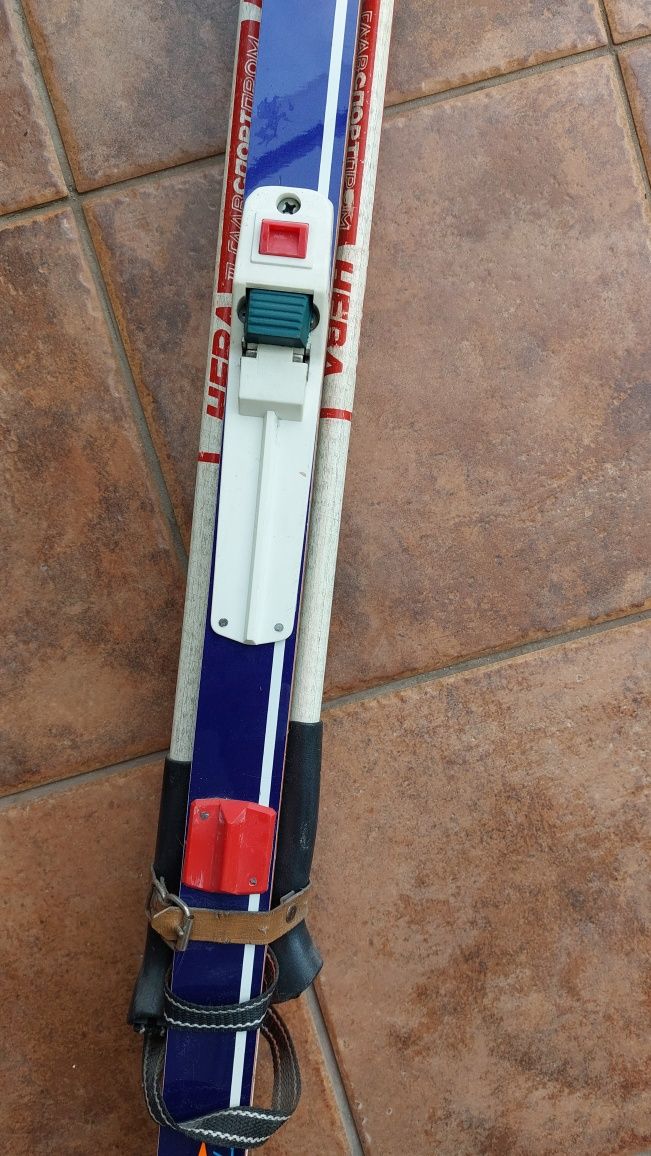 Narty biegowe Rossignol 200 cm z wiązaniami+ kije 135 cm