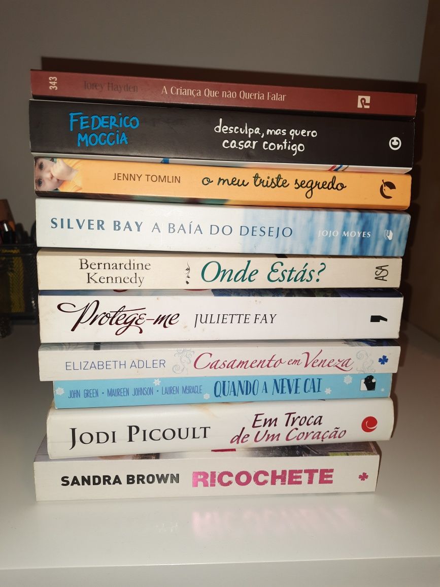 Vendo livros de vários autores