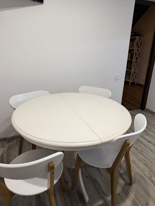 Стіл обідній розкладний