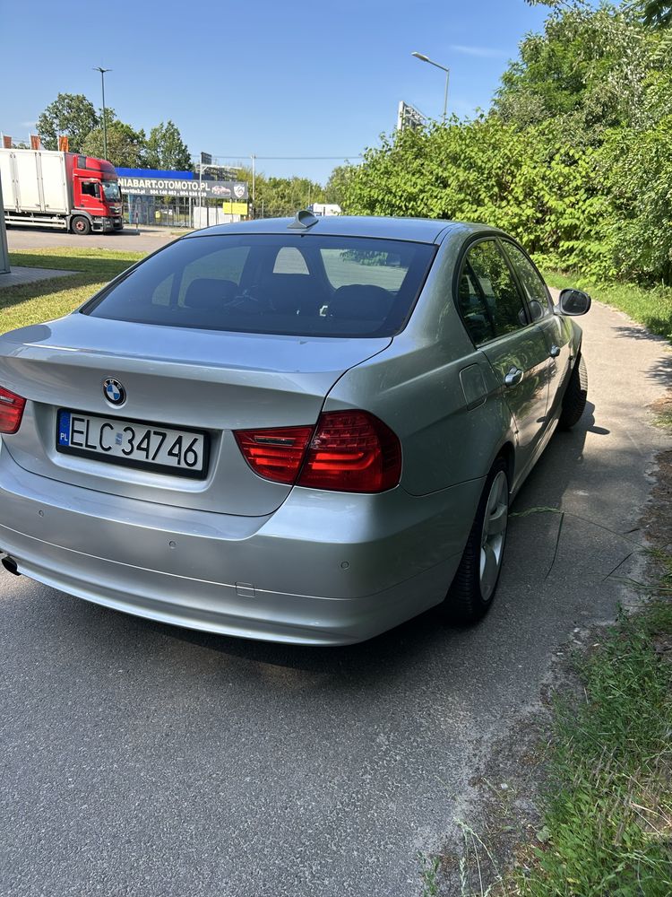 BMW 3  E90  2009 2.0 d LCI
