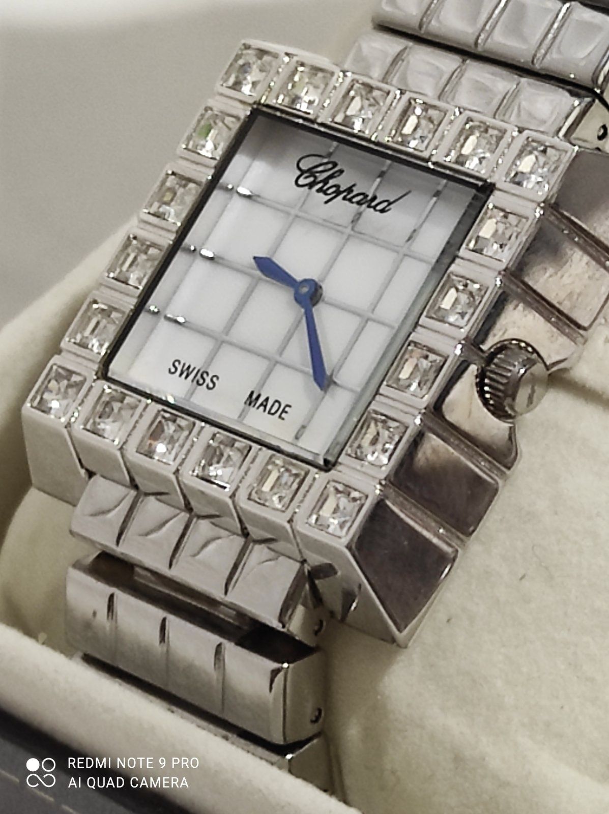 Часы женские Chopard Ase Cube