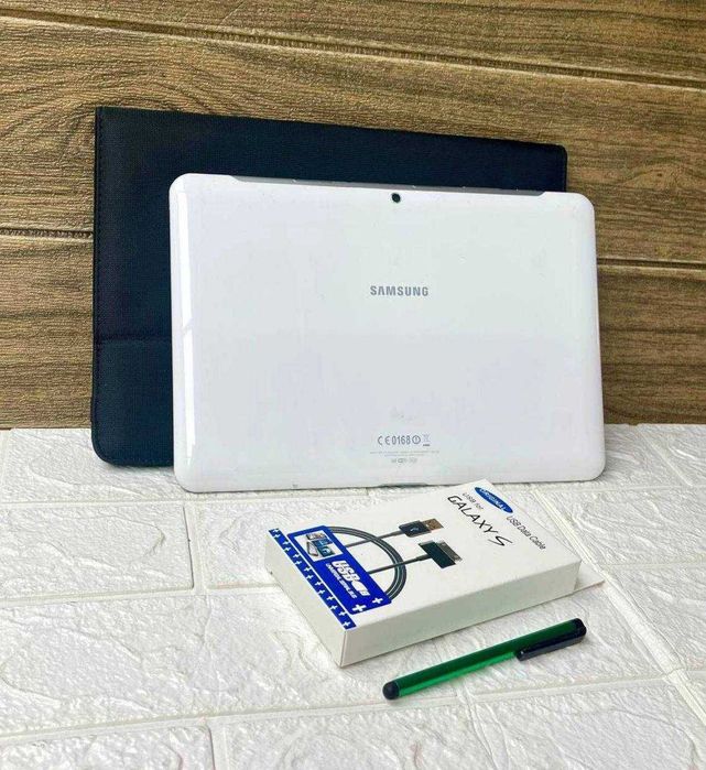 Планшет Samsung Tab 10  [Гарний стан]