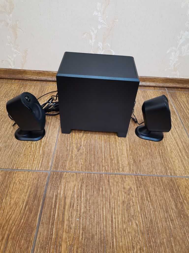 Компьютерные колонки акустическая система 2.1 Logitech X-210