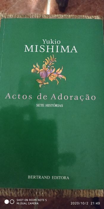 Vários livros de diversos temas