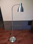 Lampa stojąca srebrna