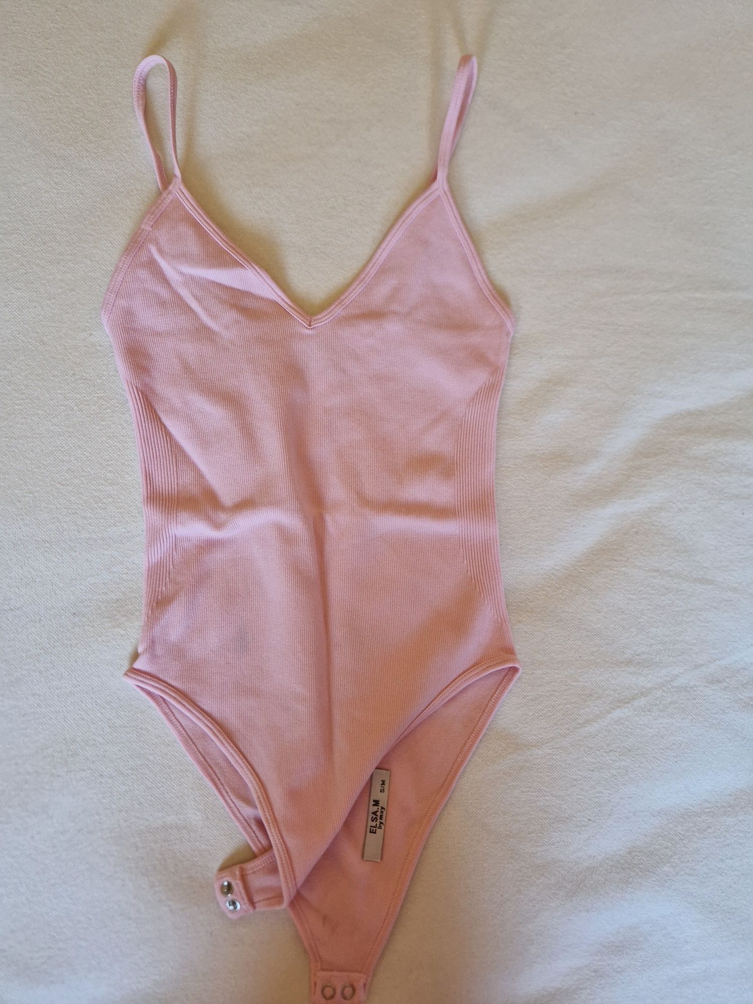 Body adelgaçante rosa claro