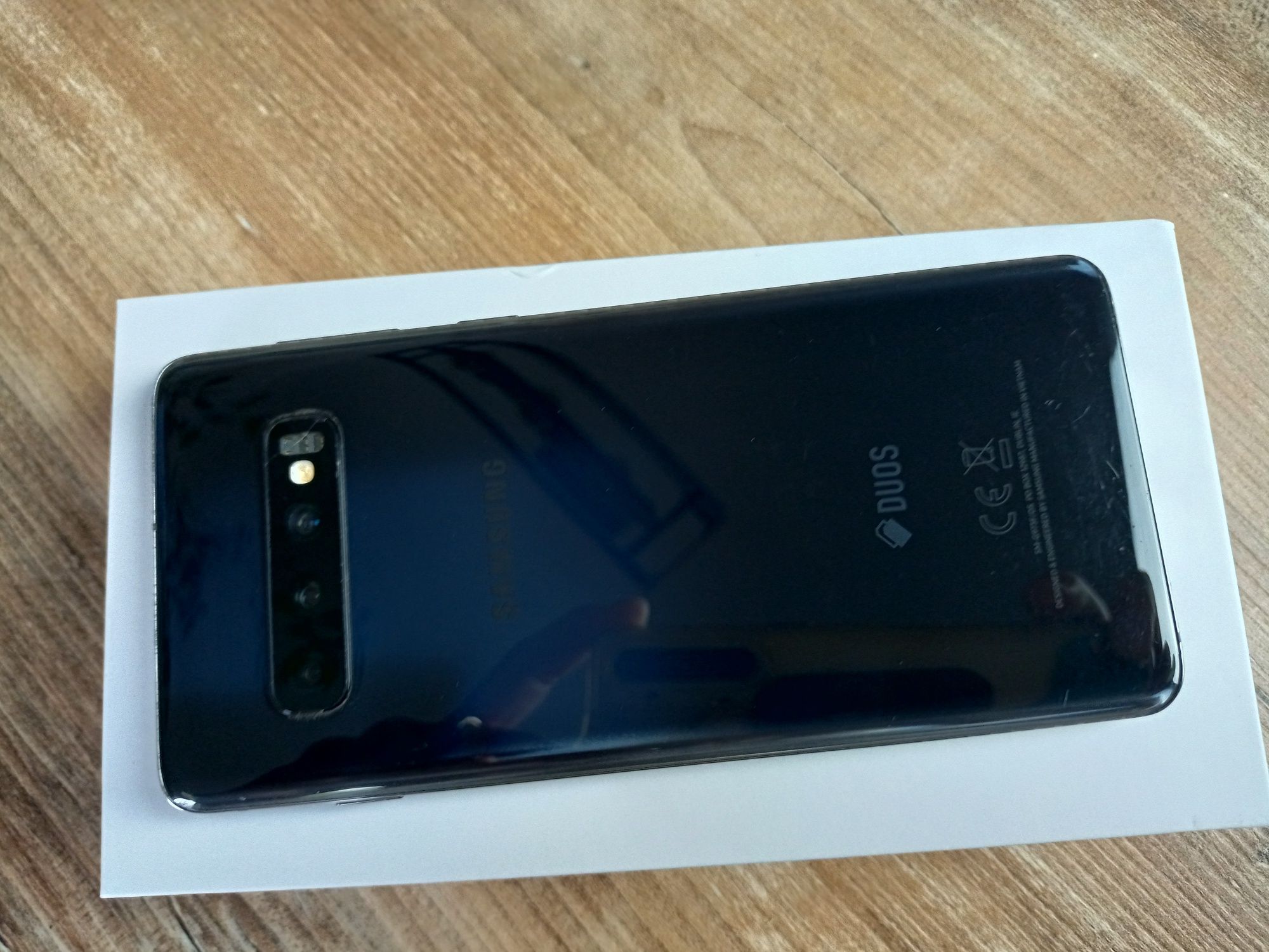 Samsung Galaxy S10 128/8gb