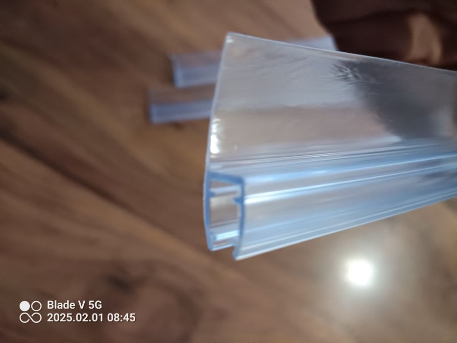 4 Uszczelki kabinowe do kabiny prysznicowej na szybe  3,5 -5 mm