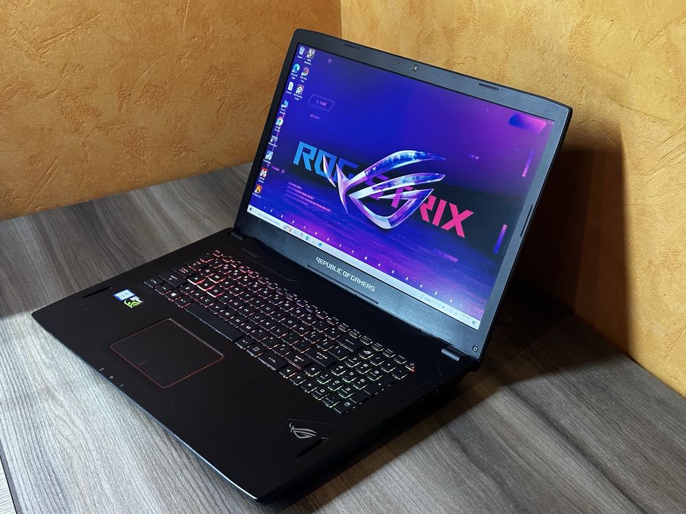 ТОП 17.3 ASUS ROG STRIX(i7/GTX1080 8GB/16DDR4/256+1TB/17.3 2K 120hz)