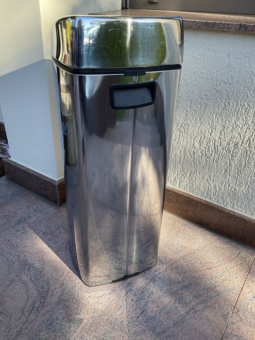 Kosz na śmieci Brabantia 30L - srebrny