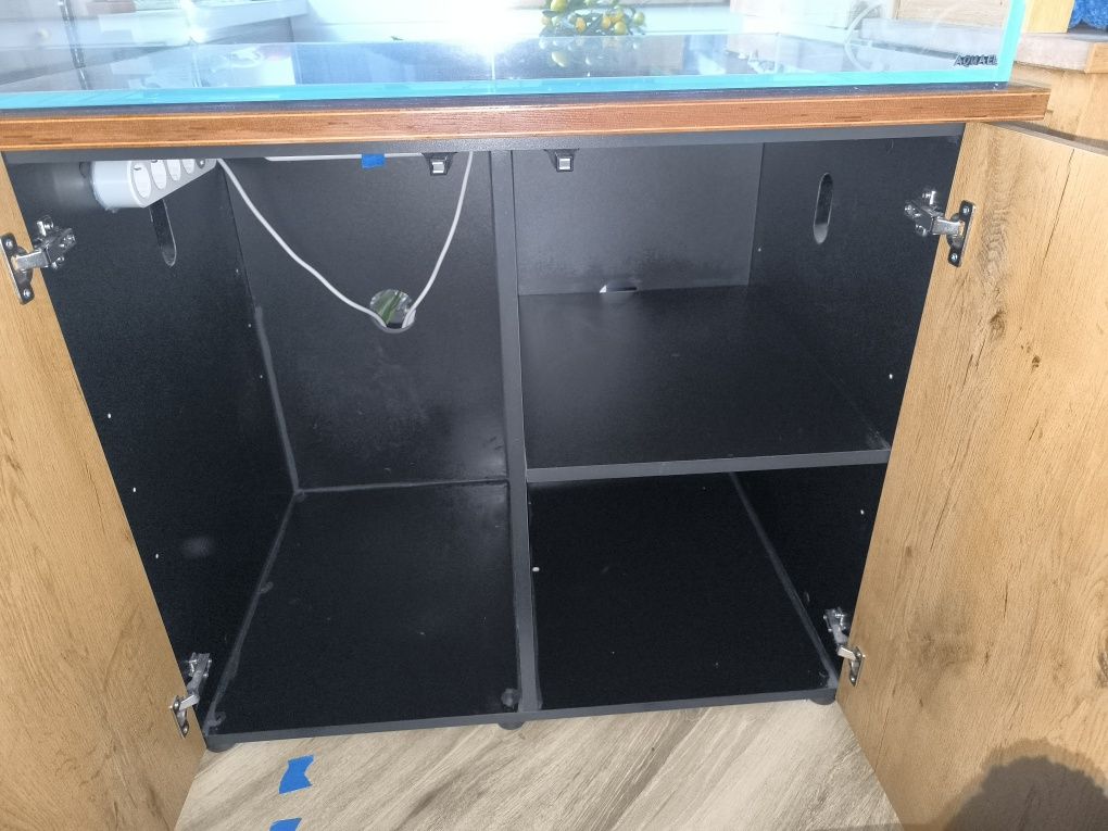 Akwarium Optiwhite 10mm 243l + szafka wifi + oświetlenie + blat