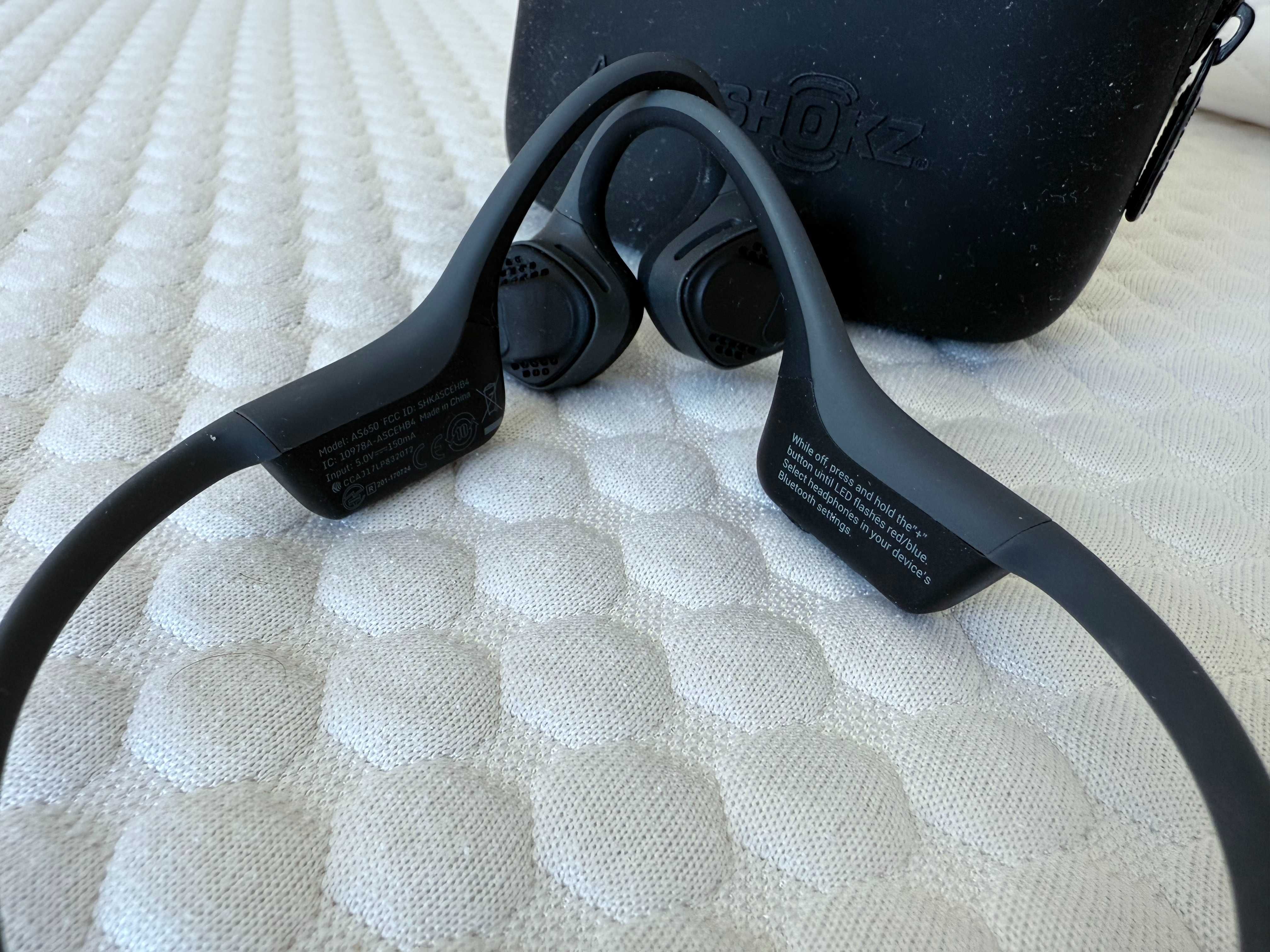 After shokz Trekz Titanium - bezprzewodowe słuchawki kostne