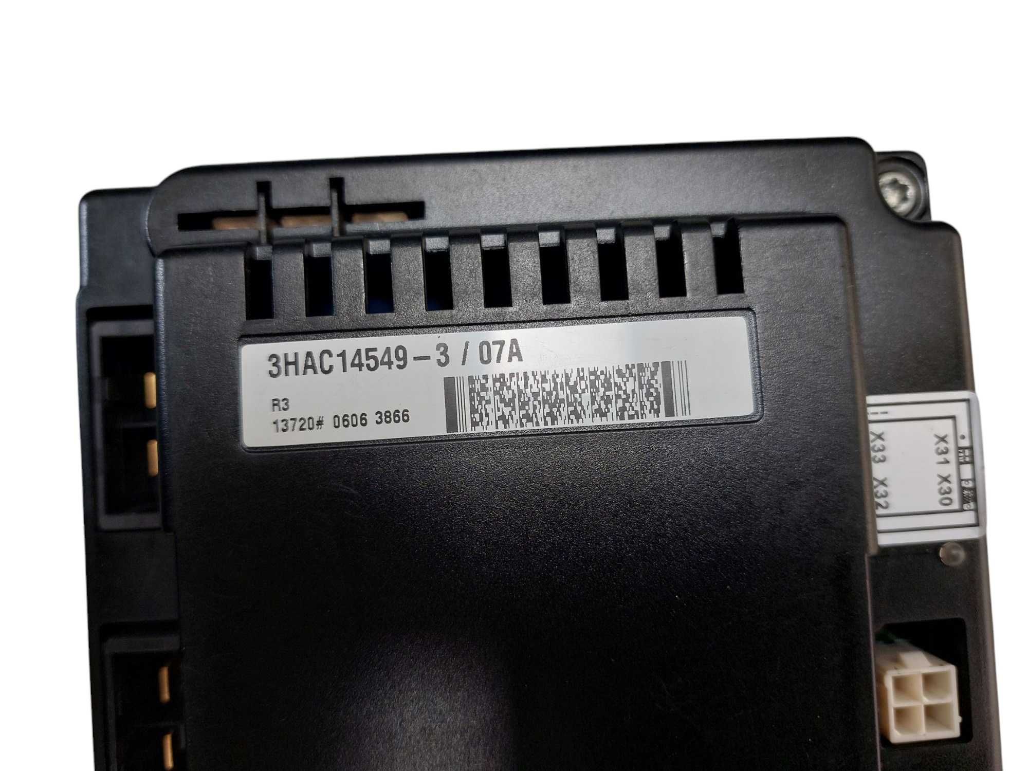 Szafa sterująca ABB DSQC 3HAC14549 IRC5 moduł mocy serwomotorów