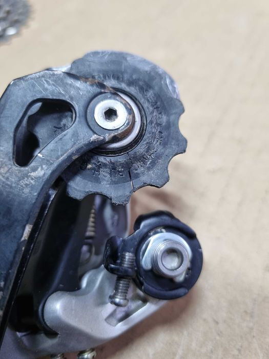 Przerzutka tylna Deore XT m750 9s