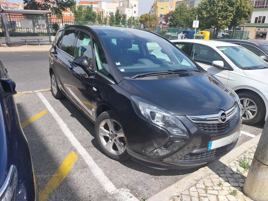 Opel ZAfira tourer 2.0 Cdti Full Extras