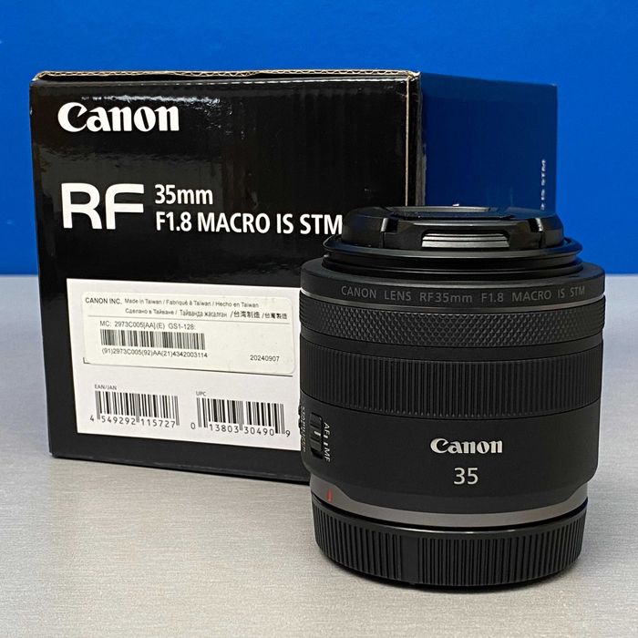 Canon RF 35mm f/1.8 Macro IS STM