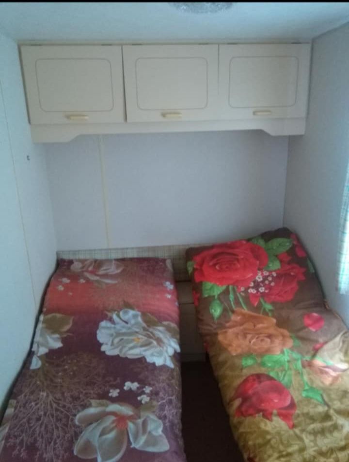 Sprzedam domek holenderski floryda-duży trzy sypialnie