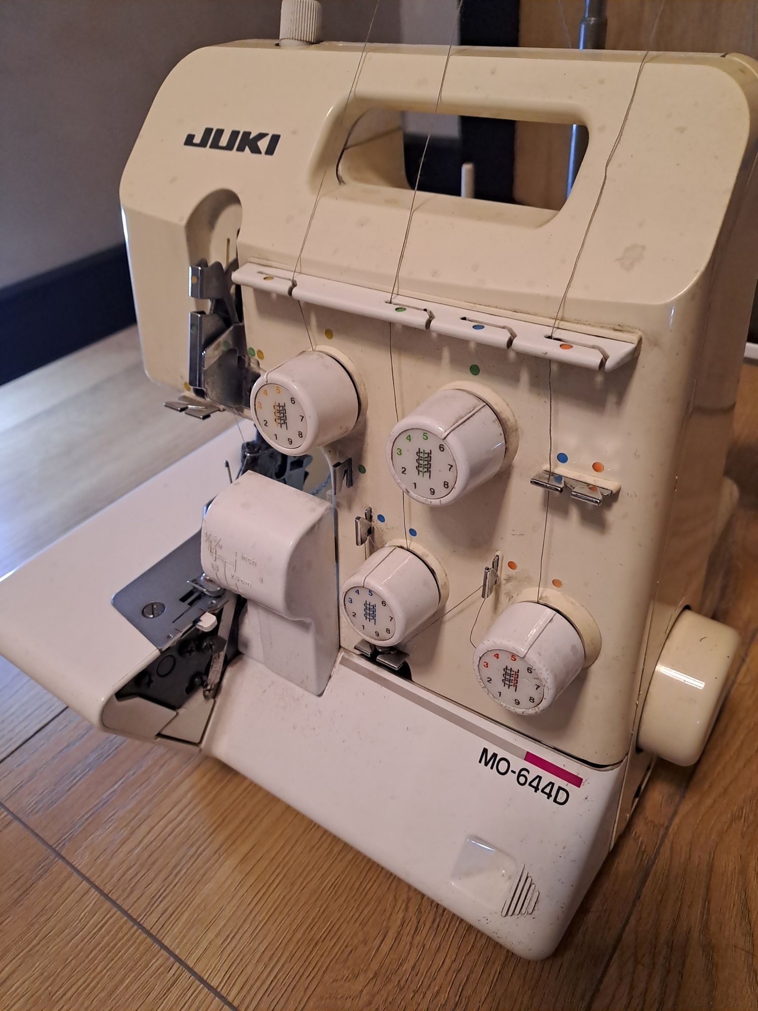 Overlock Juki MO-644D