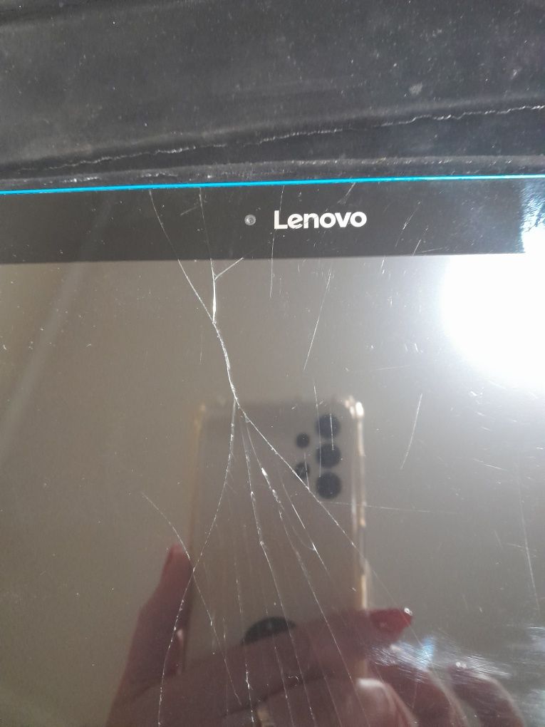 Планшет Lenovo Tab 10