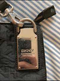 Mala DKNY muito bom estado